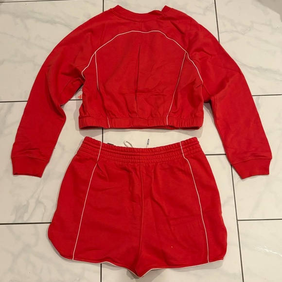 NWT Free People x FP Movement Seeing Double Shorts Set in Red Berry - Picture 9 of 16